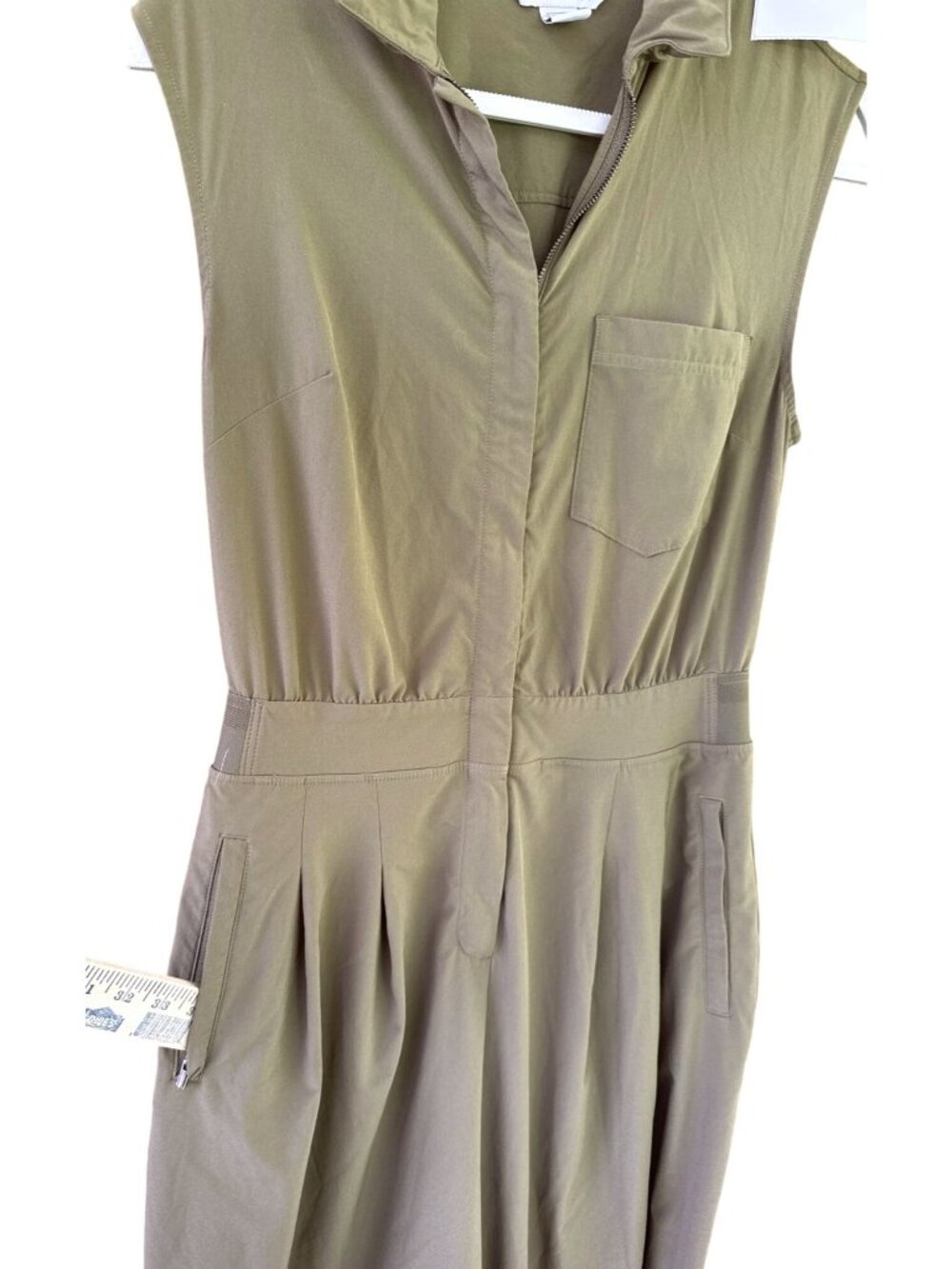 Athleta Brooklyn Wide Leg Jumpsuit Olive Green Sleeveless Mock Neck Utility Sz 2 - Picture 12 of 13